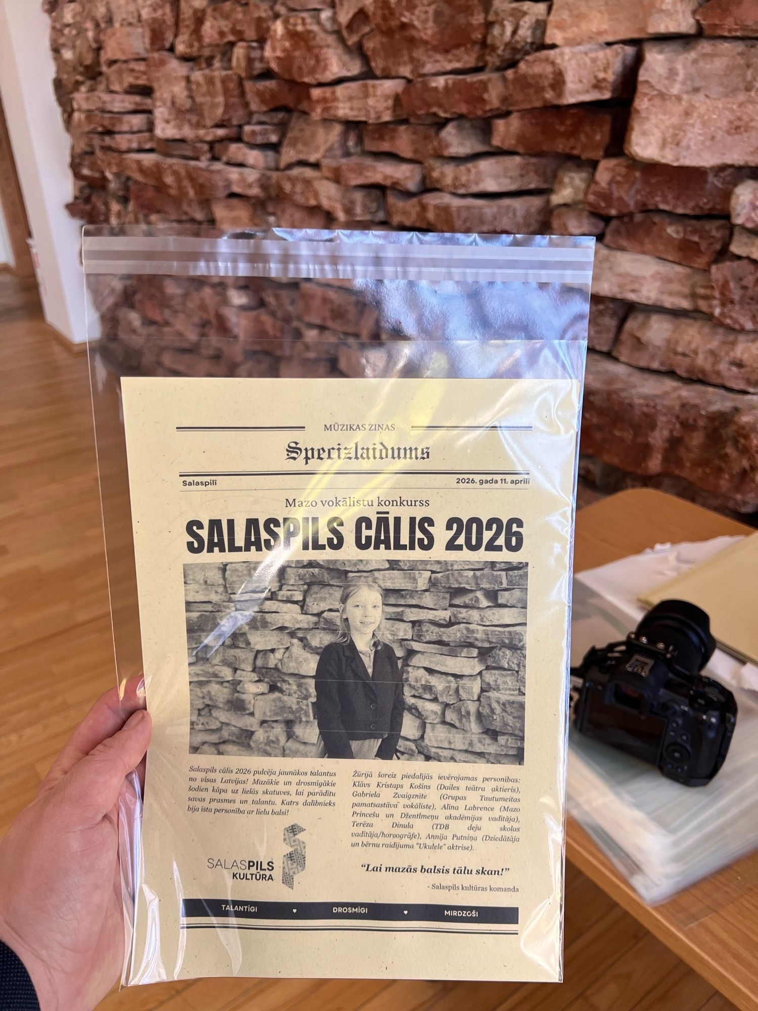 Salaspils Cālis 2026: foto avīze bērnu pasākumā. „Mūzikas ziņas”: specizlaidums mazo vokālistu konkursam Salaspilī. Katram dalībniekam sava pirmā lapa. 2026. gada aprīlis.
